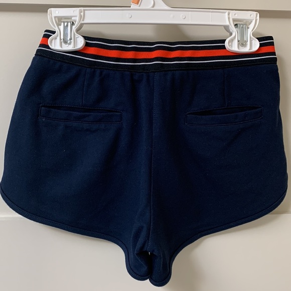 US 10 Hugo Boss Navy Blue Shorts - Picture 2 of 7